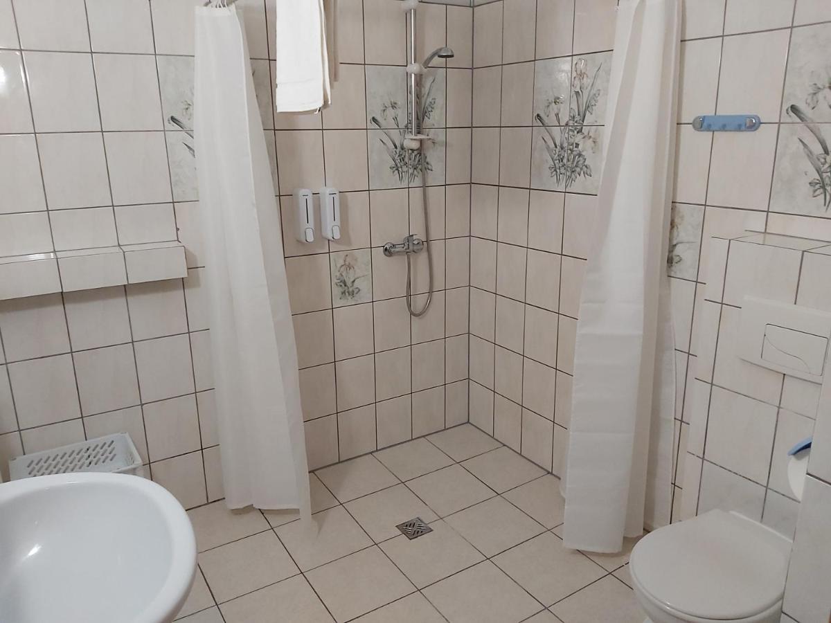 סטארה דראבסקו Pokoje Podzamcze מראה חיצוני תמונה